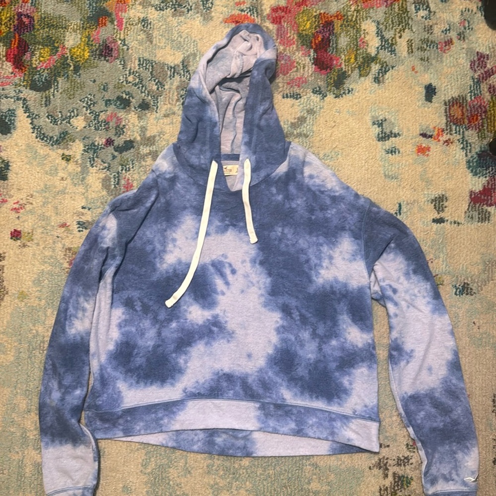 Hollister tie dye hooded sweatshirt size large
